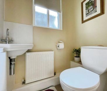 3 bedroom semi-detached house to rent - Photo 2