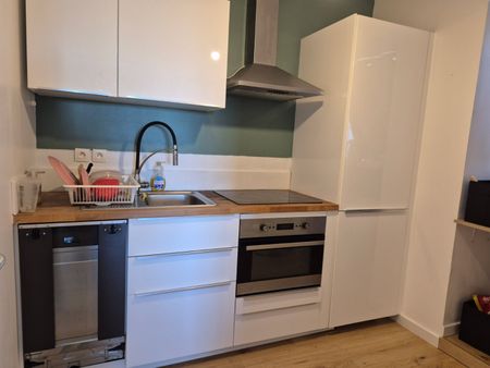 Location Appartement 2 pièces 50m² LILLE 59160 - Photo 2