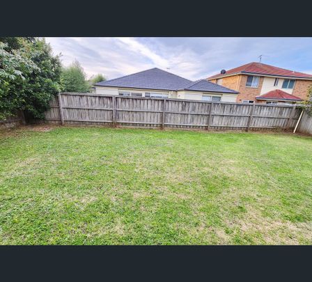 4 Shay Close, Narre Warren South, Vic 3805 - Photo 1
