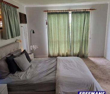 Spacious Family Home in Prime Hospital Hill Location - Photo 4