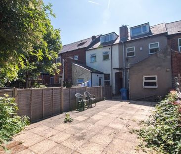 3 bedroom house share to rent - Photo 3