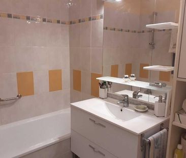 Location Appartement 2 pièces 43m² MARMANDE 47200 - Photo 3
