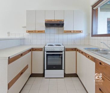 PERFECT POSITION ON PEARSON - Photo 6