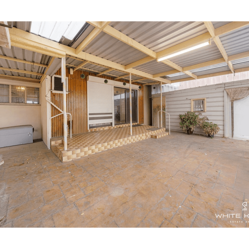 51 Station Avenue, St Albans, Vic 3021 - Photo 1