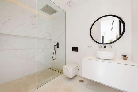 Luxury Villa for rent in Estepona, Spain - Photo 2