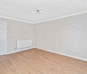 3 bed semi-detached house to rent in Chivington Close, Shirley, B90 - Photo 2