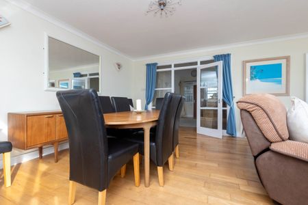 3 bed apartment to rent in Golden Gates, Ferry Way , BH13 - Photo 2