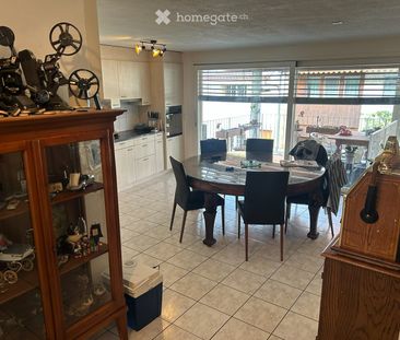 Moderne grosszügige 4.5-Zimmer-Wohnung mit riesiger Terrasse - Foto 2