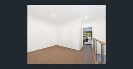 Low-Maintenance Living in the Heart of Robina - Photo 4
