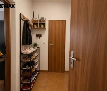 Pronájem prostorného bytu 2+kk s balkonem a klimatizací – Hodonín - Photo 6