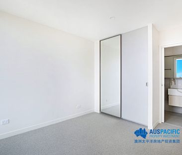 2 Bedroom 2 Bathroom With 1 Car park in a Luxurious Building. 24 Mo... - Photo 4