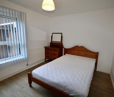 West Lee, Cowbridge Road East, Cardiff - Photo 5