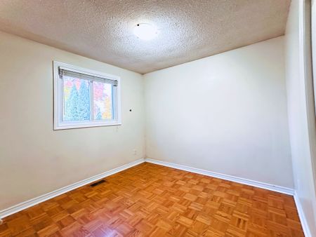 For Lease - 60 Sandsprings Crescent Unit# UPPER, Kitchener, Ontario - Photo 4