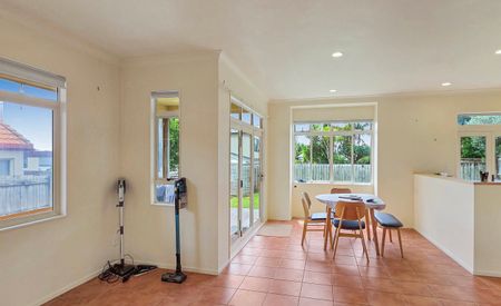 Blockhouse Bay, 102a Terry Street - Photo 5