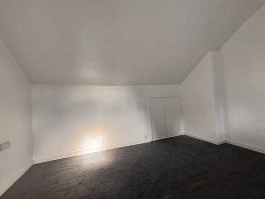 Lime Street, Sutton-In-Ashfield, NG17 4GA, Property for rent - Photo 1