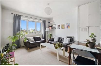 2 Bed Flat, Rogers Estate, E2 - Photo 5