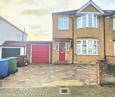 3 bedroom semi-detached house to rent - Photo 6