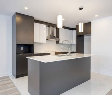 GRAND 5 1/2 - Photo 3