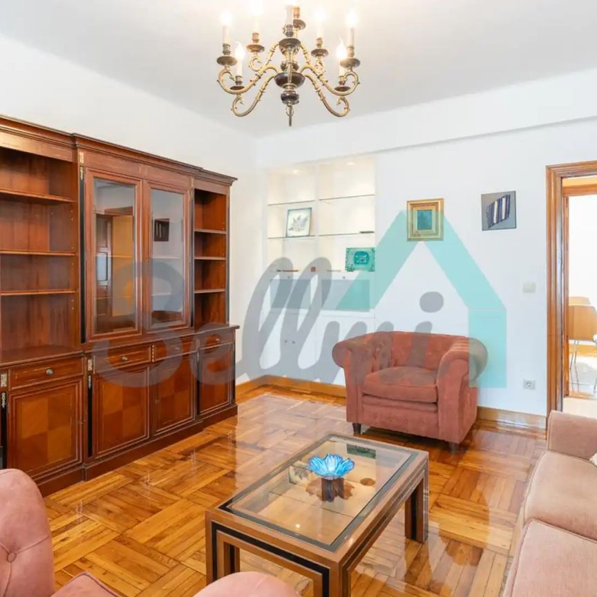 Piso de alquiler en Leopoldo Calvo Sotelo, Auditorio - Seminario - Parque de Invierno - Photo 1