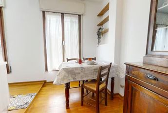 Via Palestro, Padova, Veneto 35138