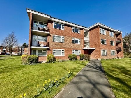 Brookhurst Court, Leamington Spa, CV32 - Photo 2