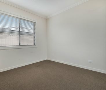 47 Murphy Street, Oran Park - Photo 2
