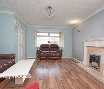 4 bed detached house to rent in Ludford Close, Newcastle, Staffords... - Photo 2