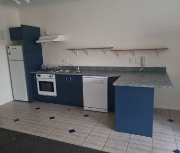 1BR Apt with Balcony! - Photo 6