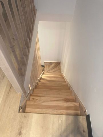 Gerenoveerde woning met 4 slaapkamers en terras - Foto 2