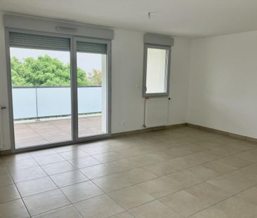 Location Appartement 4 pièces 77m² IRIGNY 69540 - Photo 1