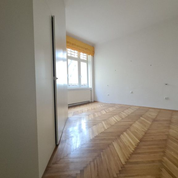 Unbefristeter Altbau | Balkon | Anton Langer Gasse - Photo 1