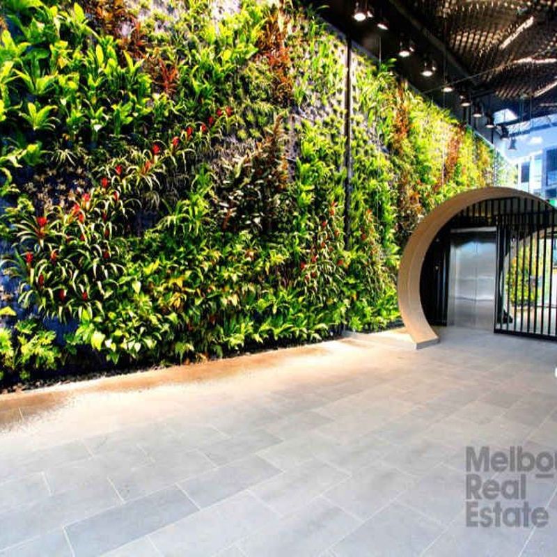 202/1 Clara Street, South Yarra - Photo 1