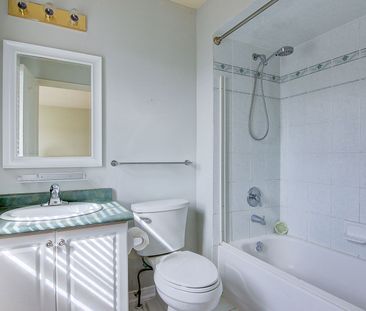 For Lease - 1498 Pinecliff Road, Oakville, Ontario - Photo 4