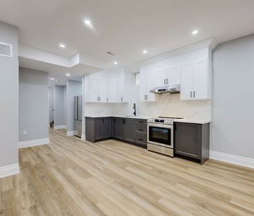 For Lease - 1580A Honey Locust Place, Pickering, Ontario - Photo 6