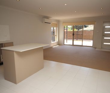 5/9 Maria Place, Lyons ACT 2606 - Apartment For Rent | Domain - Photo 1