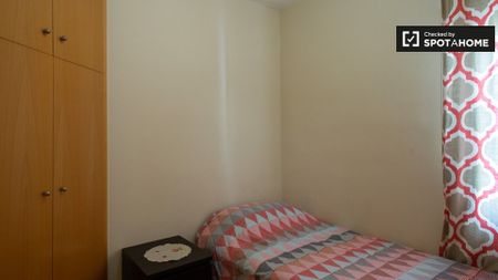 barcelona, Catalonia 08025 - Photo 3