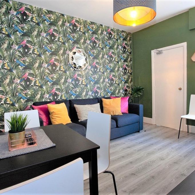 3 bedroom terraced house to rent - Photo 1