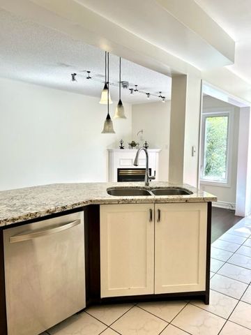 For Lease - 1588 South Parade Court Unit# 46, Mississauga, Ontario - Photo 3