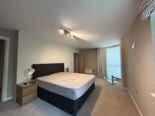 River Crescent, Nottingham, NG2 - Photo 1