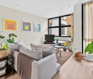 2 bedroom terraced house to rent - Photo 1