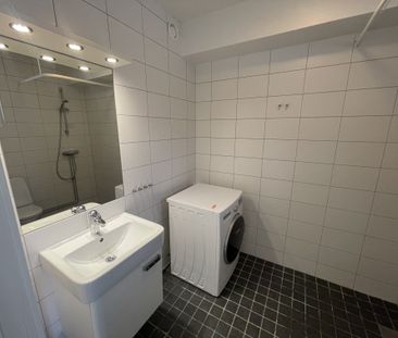 Heklagatan, Kista - Photo 1