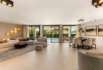 5 bedroom luxury Villa for rent in Marbella Del Este, Andalusia