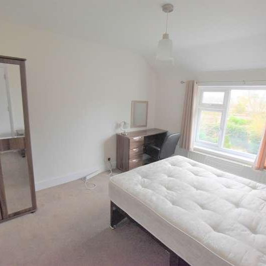 Room, Dunmow Road, Bishops Stortford, CM23 - Photo 1