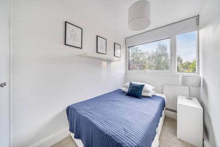 3 bedroom maisonette to rent - Photo 4