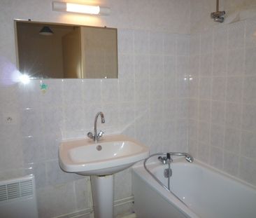 Location Appartement 1 pièce 18m² - Photo 3