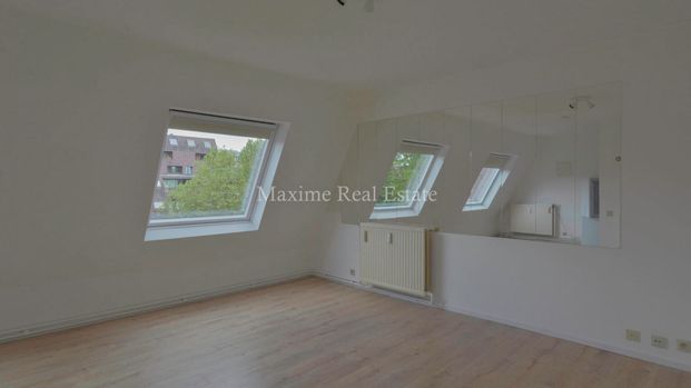 Studio te huur in Woluwe-Saint-Pierre - Photo 1