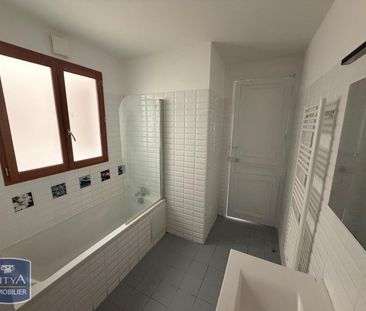 Location Appartement 2 pièces 62m² MARSEILLE 2ème - Photo 3