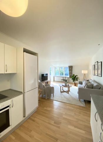 Lys 2-værelses lejlighed med altan i Aalborgs centrum - Foto 5