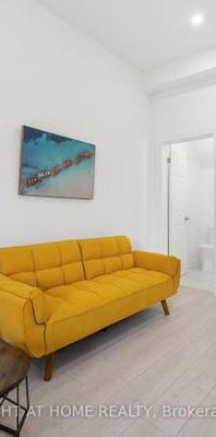 Modern Downtown Studio Apartment - Photo 1