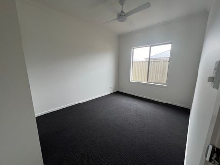 Spacious 4-Bedroom Family Home in Virginia - Photo 4